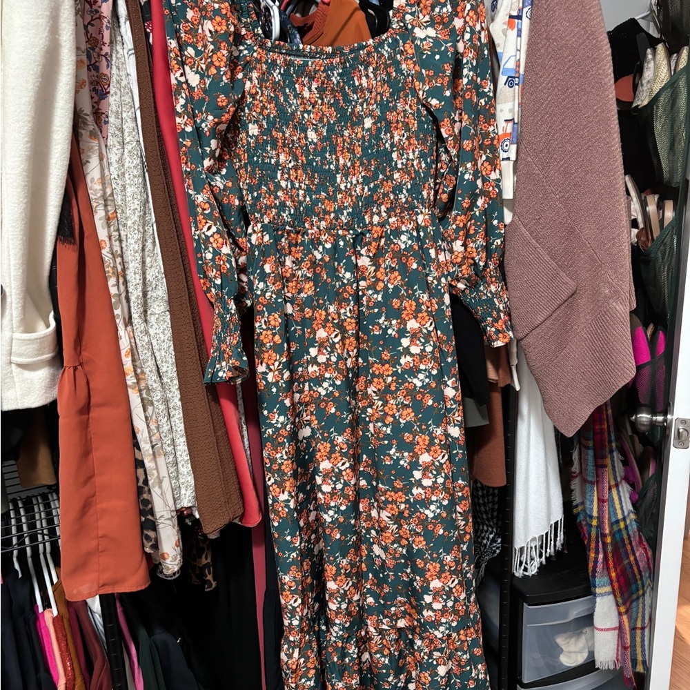 Trendy Boutique Floral Maxi Dress in Green and Orange
